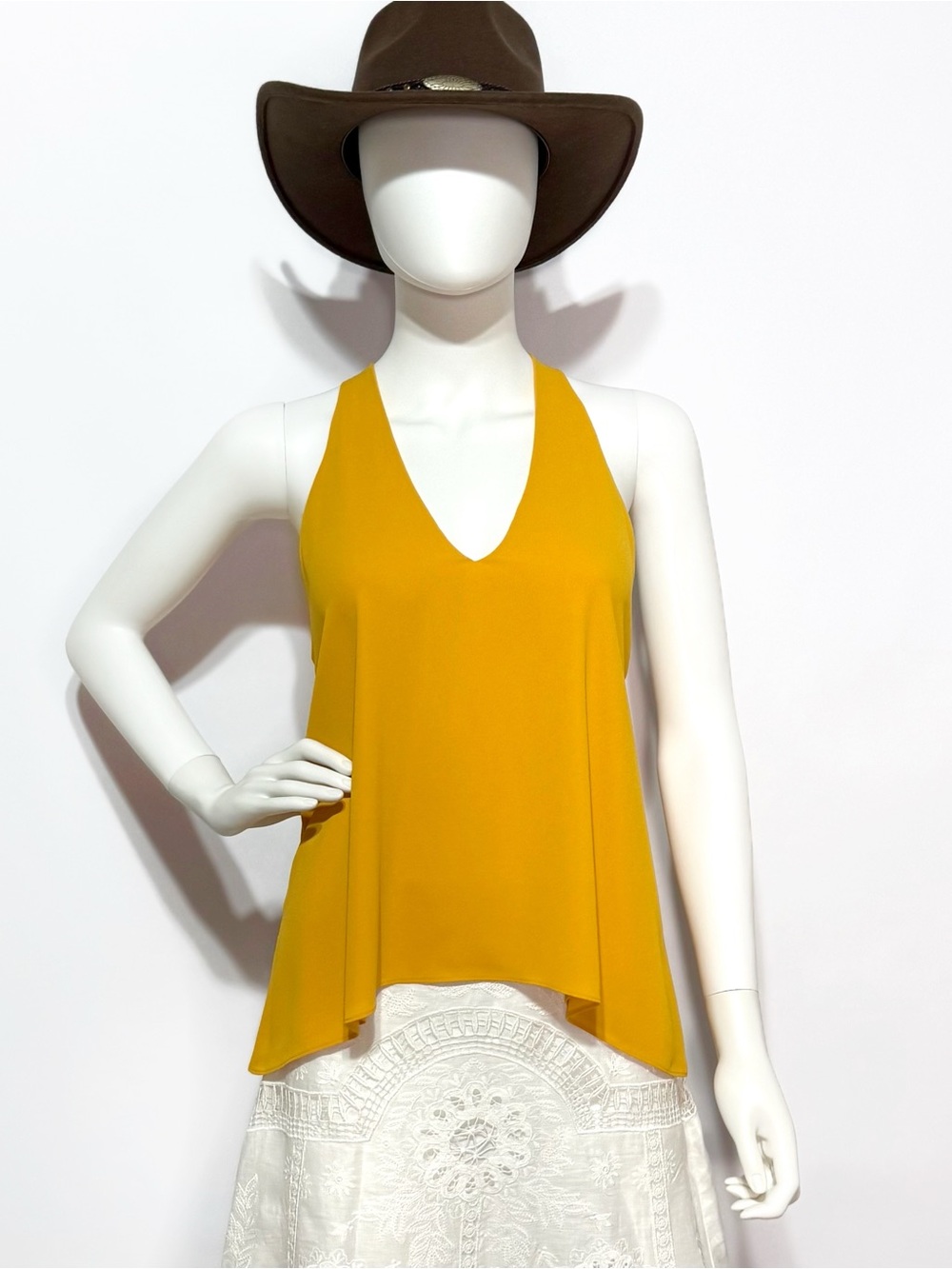BCBGMaxAzria Mustard Minimalist V-Neck Sleeveless Camisole | Size XXS - Picture 2 of 7